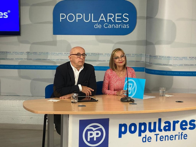 La presidenta del PP de Canarias, Asier Antona, comparece en rueda de prensa