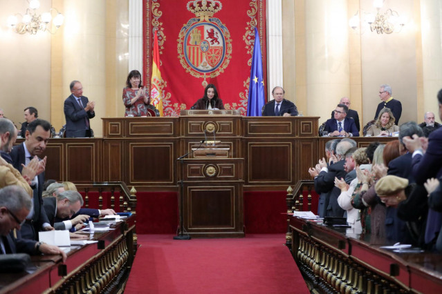 Pleno de constitución del Senado en la XIV legislatura.