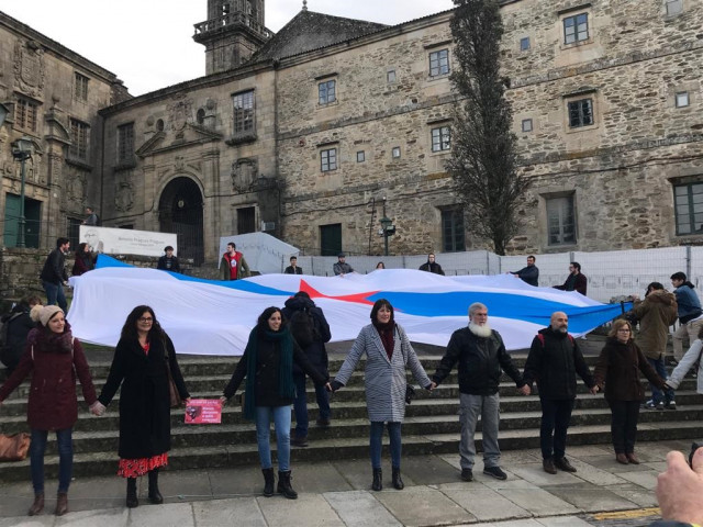 Acto simbólico del BNG en el aniversario de la Constitución