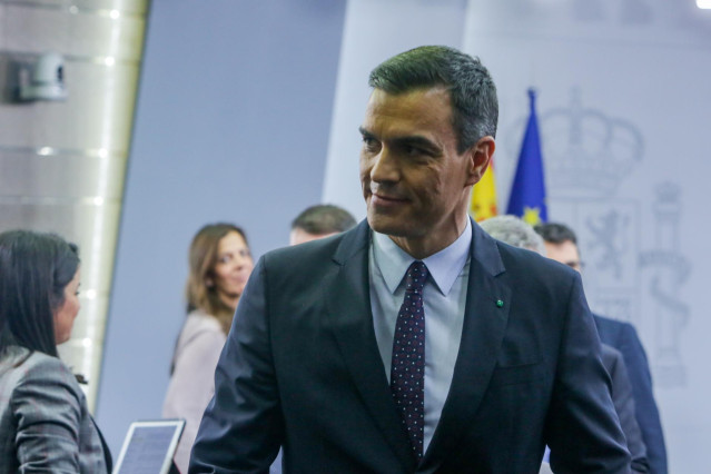 El presidente del Gobierno en funciones, Pedro Sánchez, ofrece una rueda de prensa en el palacio de La Moncloa tras su consulta con el Rey sobre su posible investidura como Presidente del Gobierno, en Madrid (España), a 11 de diciembre de 2019.