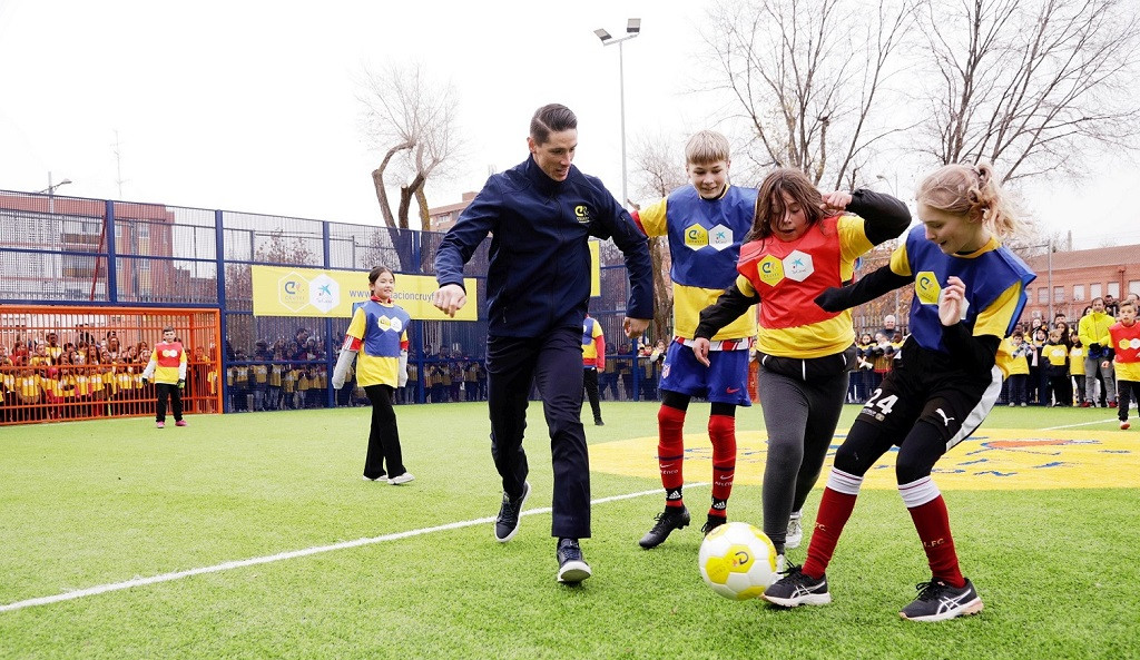 Cruyff Court Fernando Torres Fuenlabrada La Caixa 2