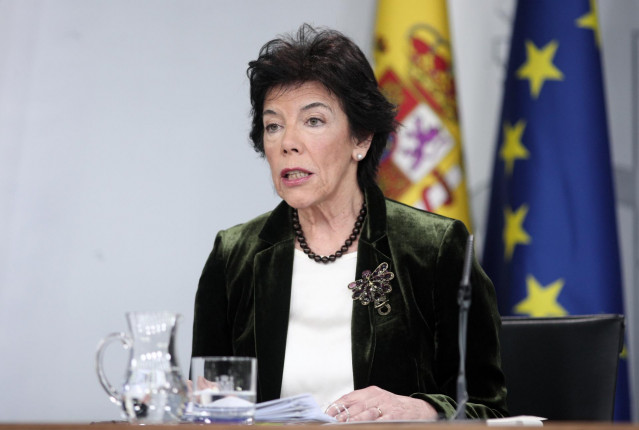 La ministra Portavoz, Isabel Celaá, durante su comparecencia tras la reunión del Consejo de Ministros en Moncloa