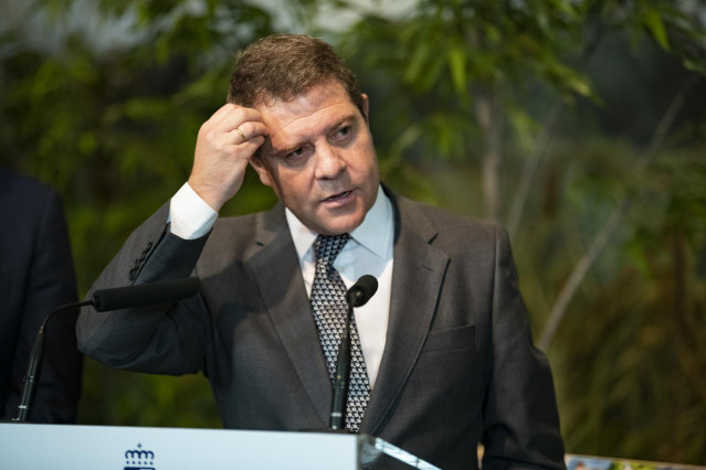 El presidente de Castilla-La Mancha, Emiliano García-Page interviene en la inauguración de una exposición sobre caza en el Museo de Ciudad Real (Castilla-La Mancha, España), a 18 de diciembre de 2019.