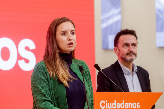El diputado de Ciudadanos, Edmundo Bal y la portavoz de la Comisión Gestora de Ciudadanos, Melisa Rodríguez, en rueda de prensa tras la reunión de la Comisión Gestora de Ciudadanos, en Madrid (España), a 23 de diciembre de 2019.
