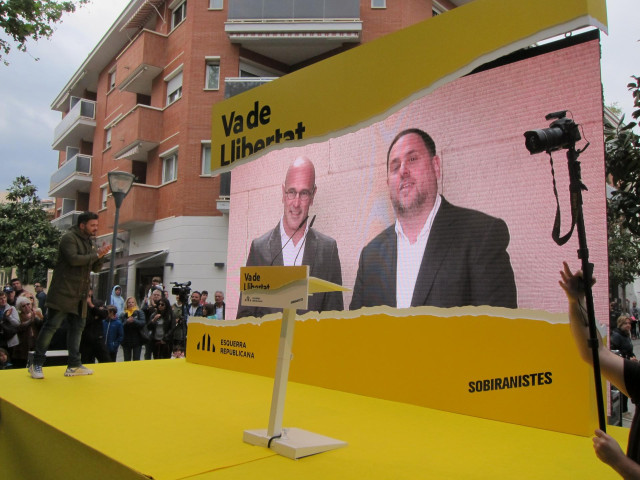 Oriol Junqueras y Raül Romeva en un mitin de ERC