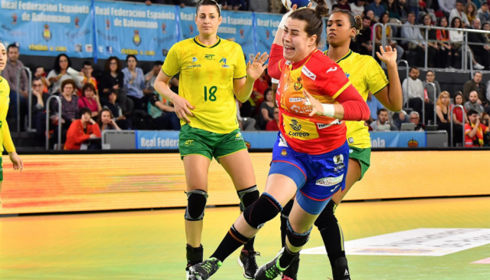 AinhoaHernndezjugadoradelaseleccinespaolafemeninadebalonmano