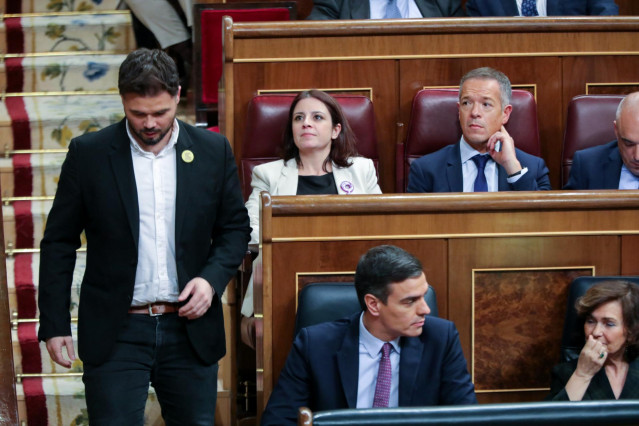 El portavoz adjunto de ERC en el Congreso de los Diputados, Gabriel Rufián, en el Pleno del Congreso