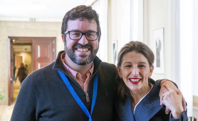El doctor en Derecho y futuro secretario de Trabajo, Joaquín Pérez Rey, junto con la futura ministra de Trabajo, Yolanda Díaz.