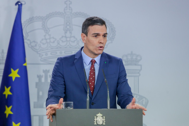 Declaración institucional del Presidente del Gobierno, Pedro Sánchez, para comunicar la composición del nuevo Gobierno de coalición y los objetivos del Ejecutivo tras habérselos comunicado a Felipe VI, en Madrid a 12 de enero de 2020