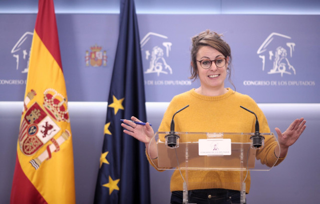 La diputada de la CUP, Mireia Vehí, en ruda de prensa tras la Junta de Portavoces del Congreso de los Diputados, en Madrid (España), a 15 de enero de 2020.
