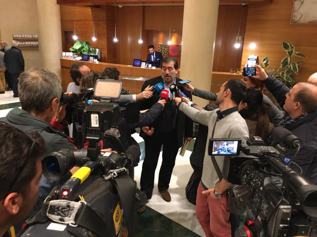 García Bofill, en declaraciones a los periodistas en Almería