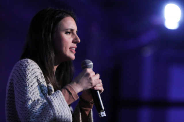 La portavoz de Unidas Podemos en el Congreso, Irene Montero, durante su intervención en el acto de apertura de la campaña para las próximas elecciones generales del 10-N, en Madrid, a 31 de octubre de 2019.