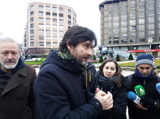 Declaraciones del portavoz del Consejo de Coordinación de Podemos y secretario de Sociedad Civil y Movimiento Popular de Podemos, Rafael Mayoral, en Bilbao.