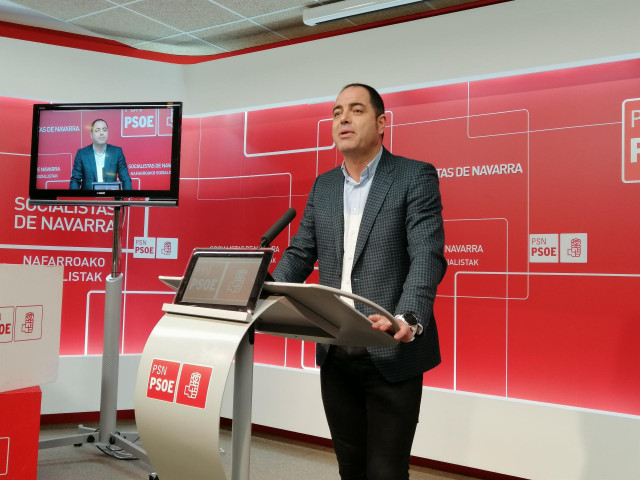 El secretario de Organización del PSN y portavoz parlamentario, Ramón Alzórriz