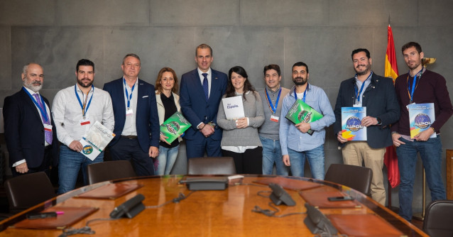 Reunión de Vox con representantes de asociaciones de la Policía y la Guardia Civil
