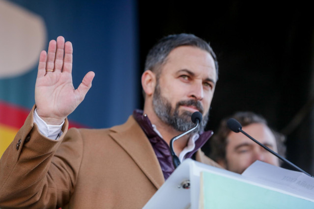 El presidente de Vox, Santiago Abascal, durante una concentración frente al Ayuntamiento de Madrid
