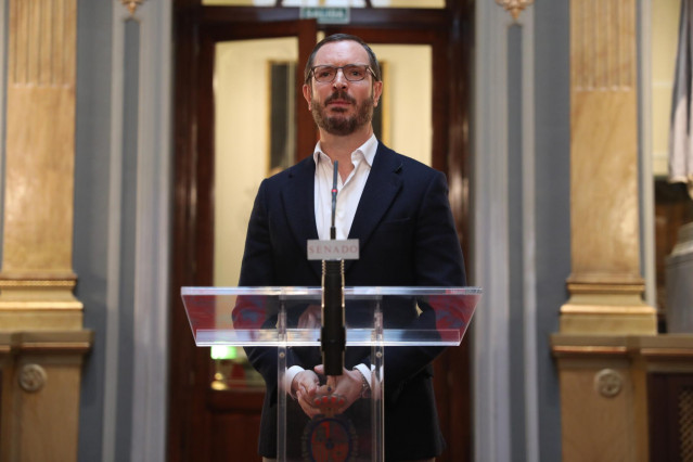 El portavoz del Partido Popular en el Senado, Javier Maroto, en rueda de prensa tras la reunión de la Junta de Portavoces del Senado, en Madrid (España), a 16 de enero de 2020.