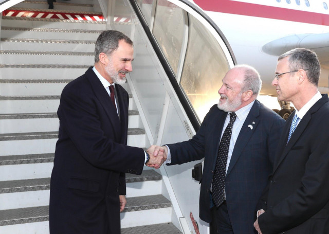 El Rey Felipe llega a Tel Aviv para asistir al “International Leaders' Forum” con ocasión del Día Internacional de Recuerdo del Holocausto.