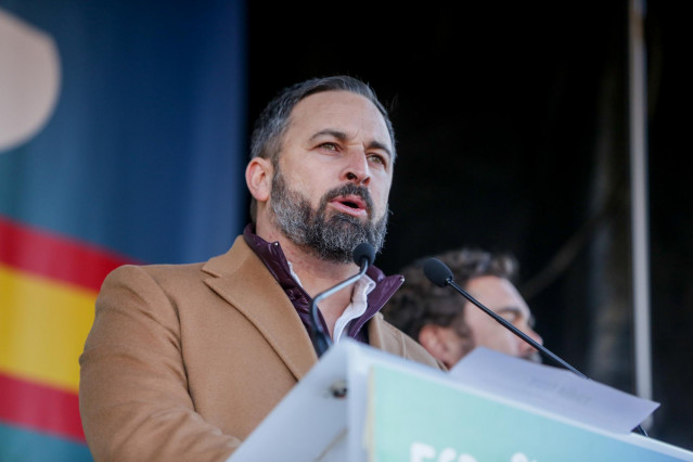 El presidente de Vox, Santiago Abascal, durante la concentración convocada por la plataforma 'España Existe' frente al Ayuntamiento de la capital, en Madrid (España) a 12 de enero de 2020.