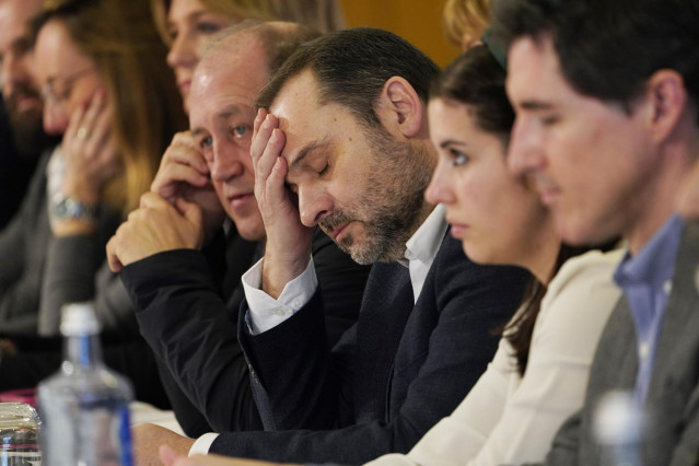 El secretario de Organización del PSOE y ministro de Transportes, Movilidad y Agenda Urbana, José Luis Ábalos, asiste al Comité Nacional de los socialistas gallegos, en Santiago de Compostela (Galicia / España) a 25 de enero de 2020.
