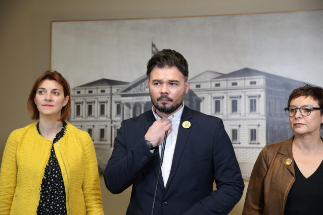 El portavoz adjunto de Esquerra Republicana (ERC), Gabriel Rufián, en rueda de prensa tras la Junta de Portavoces en el Congreso de los Diputados / Madrid (España), a 28 de enero de 2020.