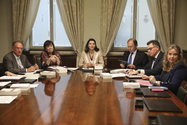 Reunión de la Mesa del Senado