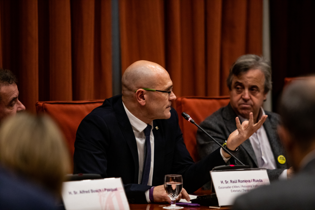 El exconseller de Asuntos Exteriores, Relaciones Institucionales y Transparencia de la Generalitat y preso del 'Procés', Raül Romeva, ante la Comisión de Investigación de la aplicación del 155 en Catalunya, en Barcelona /Catalunya, a 28 de enero de 2020.
