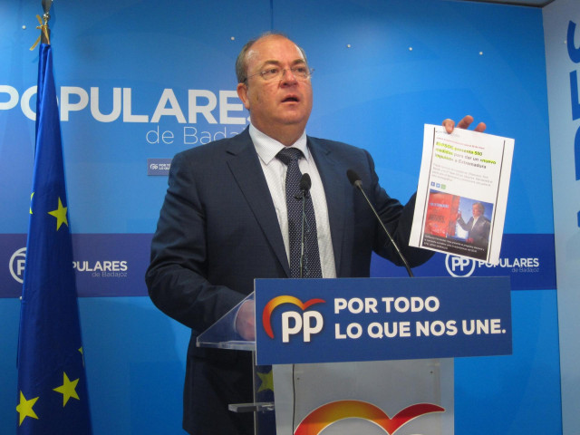 Monago en rueda de prensa para hablar sobre la EPA del cuarto trimestre de 2019