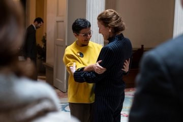 La ministra de Asuntos Exteriores, UE y Cooperación, Arancha González Laya, junto a la directora ejecutiva del Fondo de las Naciones Unidas para la Infancia (UNICEF), Henrietta Fore.