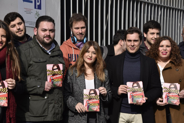 El PSOE-A lanza una campaña informativa de Juventudes Socialistas sobre el 'veto parental'