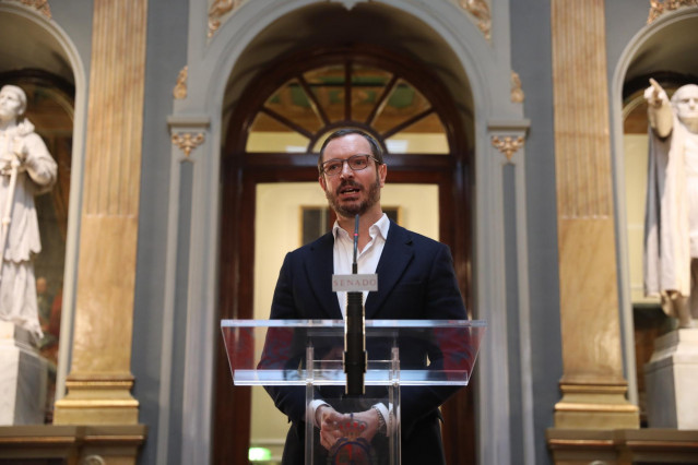 El portavoz del Partido Popular en el Senado, Javier Maroto, en rueda de prensa tras la reunión de la Junta de Portavoces del Senado, en Madrid (España), a 16 de enero de 2020.