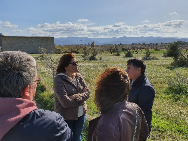 Carmen Martínez (CHA) ha visitado el Matarraña.