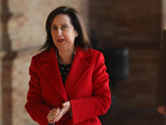 La ministra de Defensa, Margarita Robles , durante su visita al Cuartel General de la Fuerza Terrestre. En Capitanía General, Sevilla, a 30 de enero de 2020.