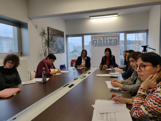 El BNG y su líder, Ana Pontón, reunidas con colectivos y asociaciones feministas