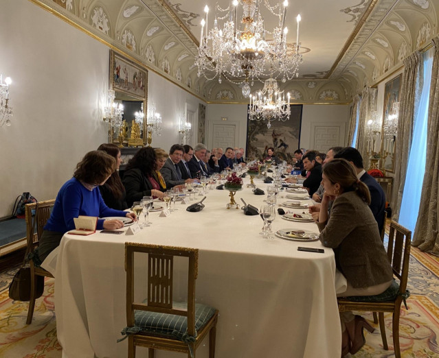 La ministra de Asuntos Exteriores, Arancha González Laya, en un almuerzo con diplomáticos iberoamericanos