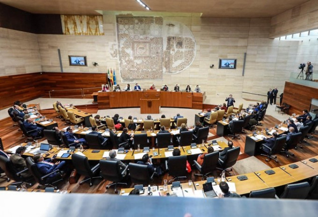 La Asamblea de Extremadura celebra pleno el 20 de febrero