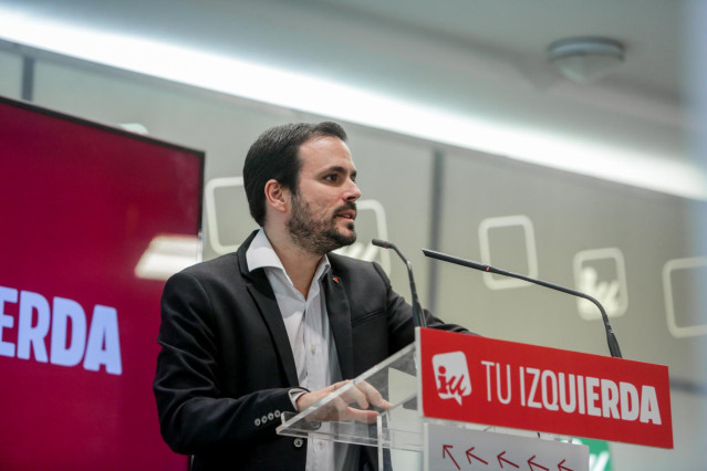 El coordinador federal de Izquierda Unida, Alberto Garzón (c), expone su informe político en la reunión de la Coordinadora Federal en Madrid (España) a 11 de enero de 2020