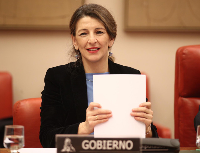 La ministra de Trabajo y Economía Social, Yolanda Díaz, durante su comparecencia en  la Comisión de Trabajo del Congreso