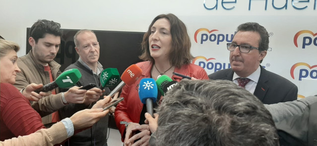 La secretaria general del PP-A y presidenta del Grupo Parlamentario Popular andaluz, Loles López.