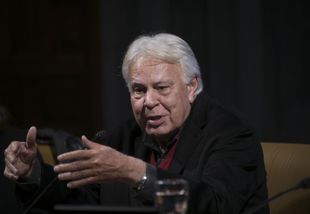 El expresidente del Gobierno Felipe González,durante participación en la presentación de la Fundación que lleva su nombre.En Sevilla, a 12 de febrero 2020.