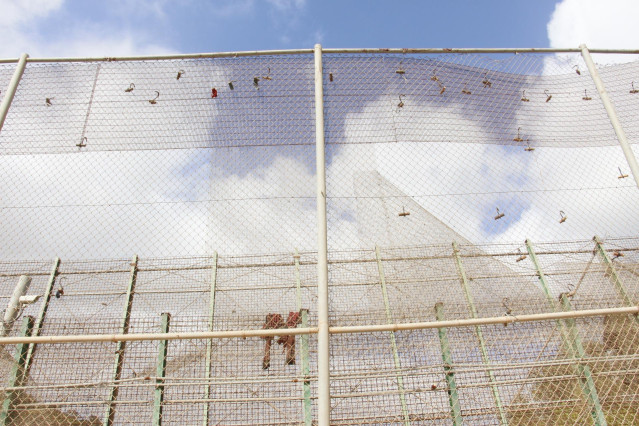La valla de Melilla tras un salto masivo.