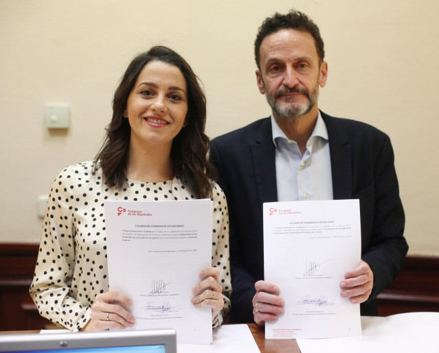 La portavoz de Ciudadanos en el Congreso, Inés Arrimadas, y el portavoz adjunto, Edmundo Bal.