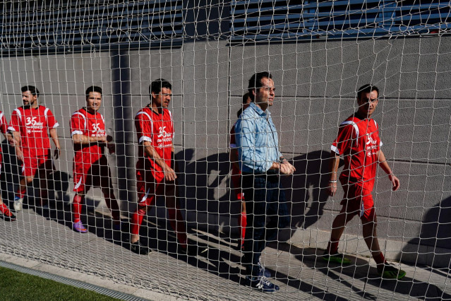 El vicepresidente de la Comunidad de Madrid, Ignacio Aguado, en un partido amistoso de fútbol.
