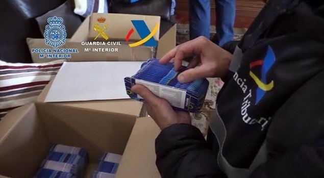 Detenidas 47 personas en 15 provincias españolas por importar fármacos desde Malasia que atentaban a la salud pública