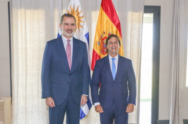 El Rey Felipe VI y Luis Lacalle Pou