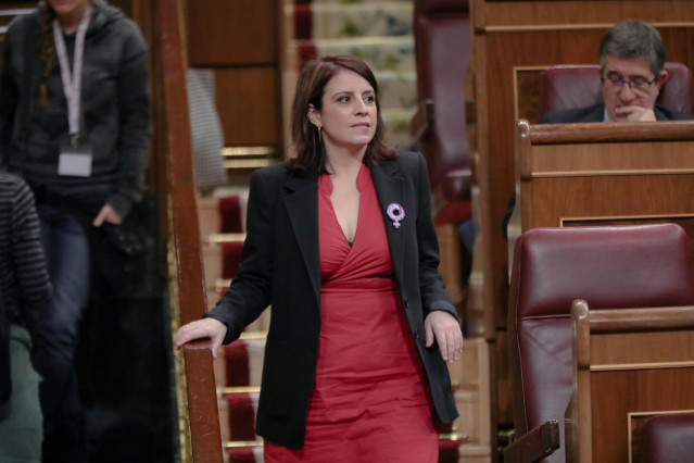 La portavoz del PSOE en el Congreso, Adriana Lastra.