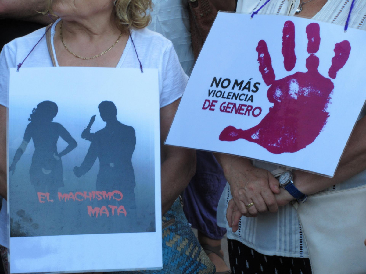 Concentración contra la violencia de género en Bilbao