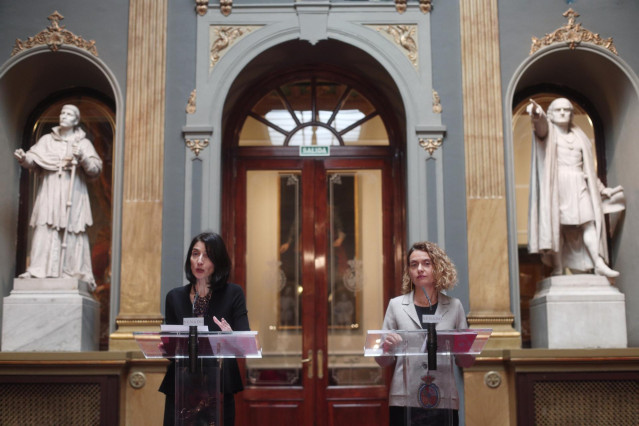 La presidentas del Senado, Pilar Llop, y del Congreso, Meritxell Batet