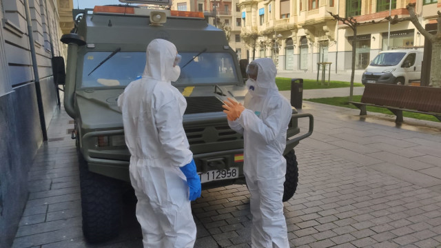 Las Fuerzas Armadas colaboran en distintas labores en Pamplona