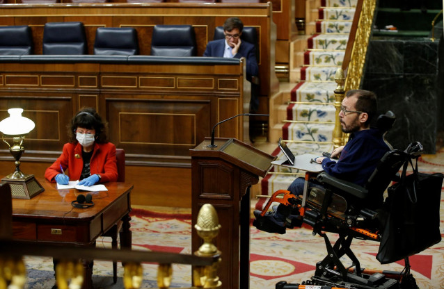 El diputado de Unidas Podemos, Pablo Echenique, durante su intervención en el Congreso